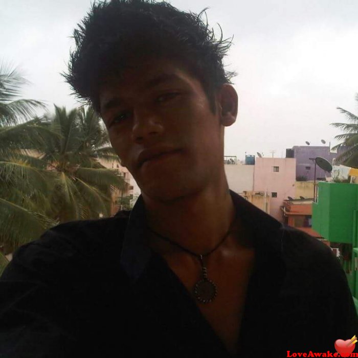 Wolf8oy Indian Man from Bangalore