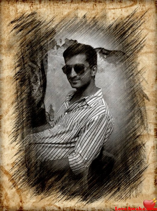 barrier Indian Man from Mumbai (ex Bombay)