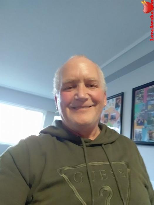 Axel67 Canadian Man from Victoria