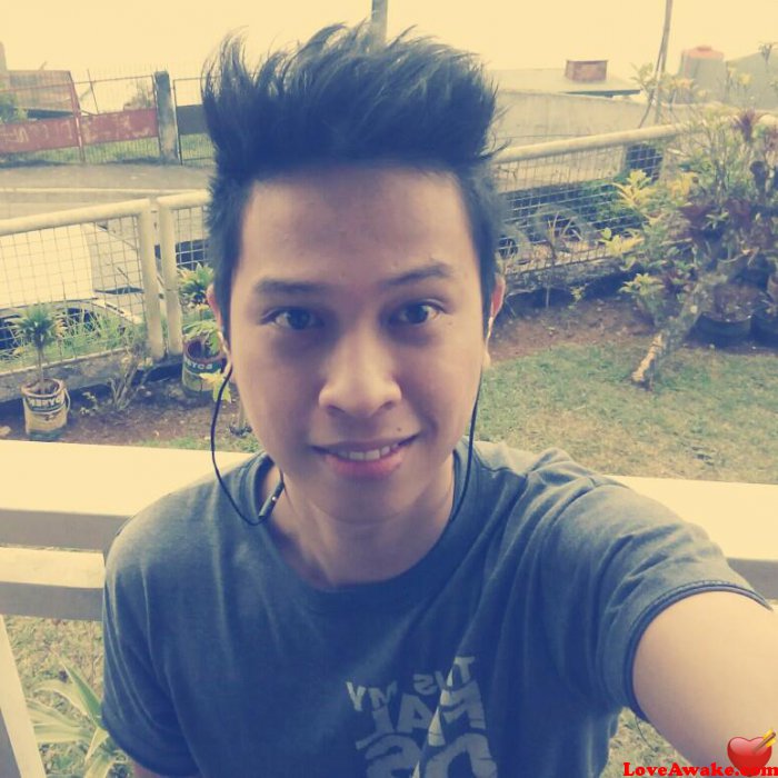 itsyugo69 Filipina Man from Makati