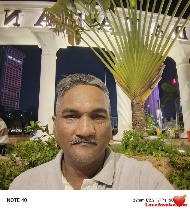 AjoyC0 Malaysian Man from Subang Jaya