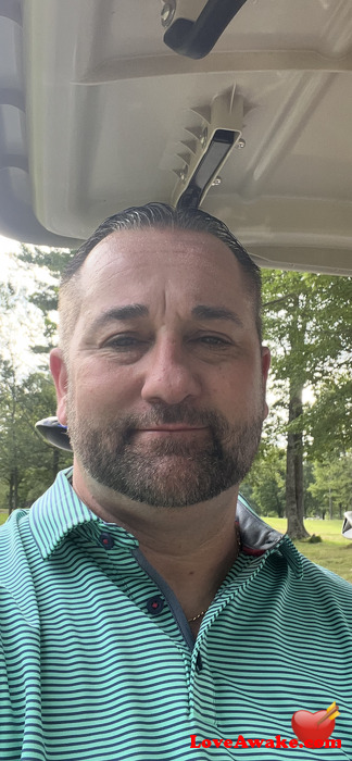 Chrisfromnh123 American Man from Nashua