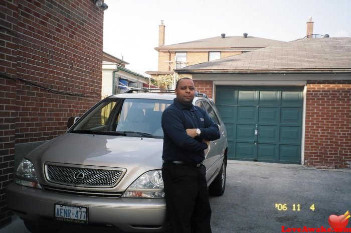 Mariojuniorphd Canadian Man from Toronto