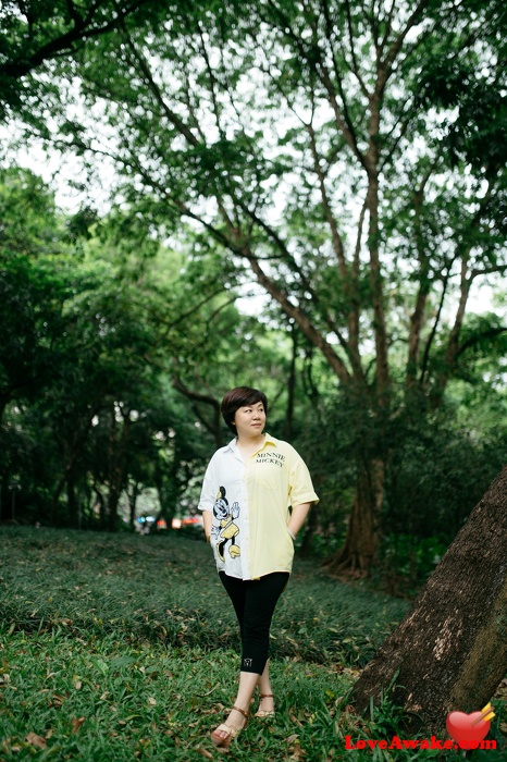 YixuanNN Chinese Woman from Nanning