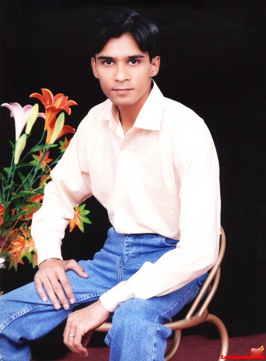 asad11 Pakistani Man from Lahore