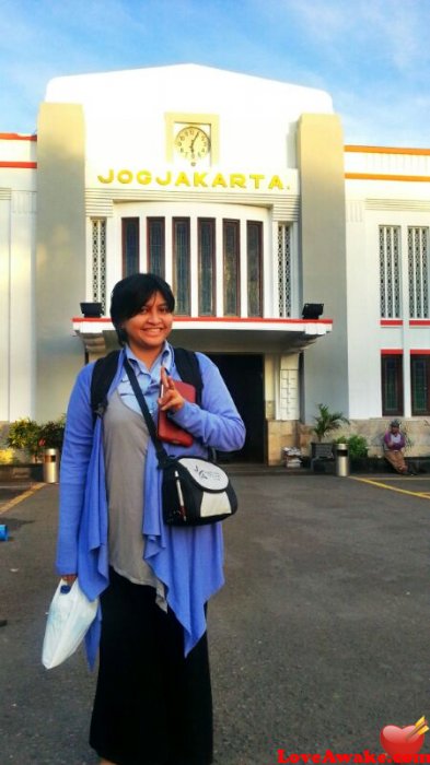 cancerinamaddy Indonesian Woman from Jakarta, Java